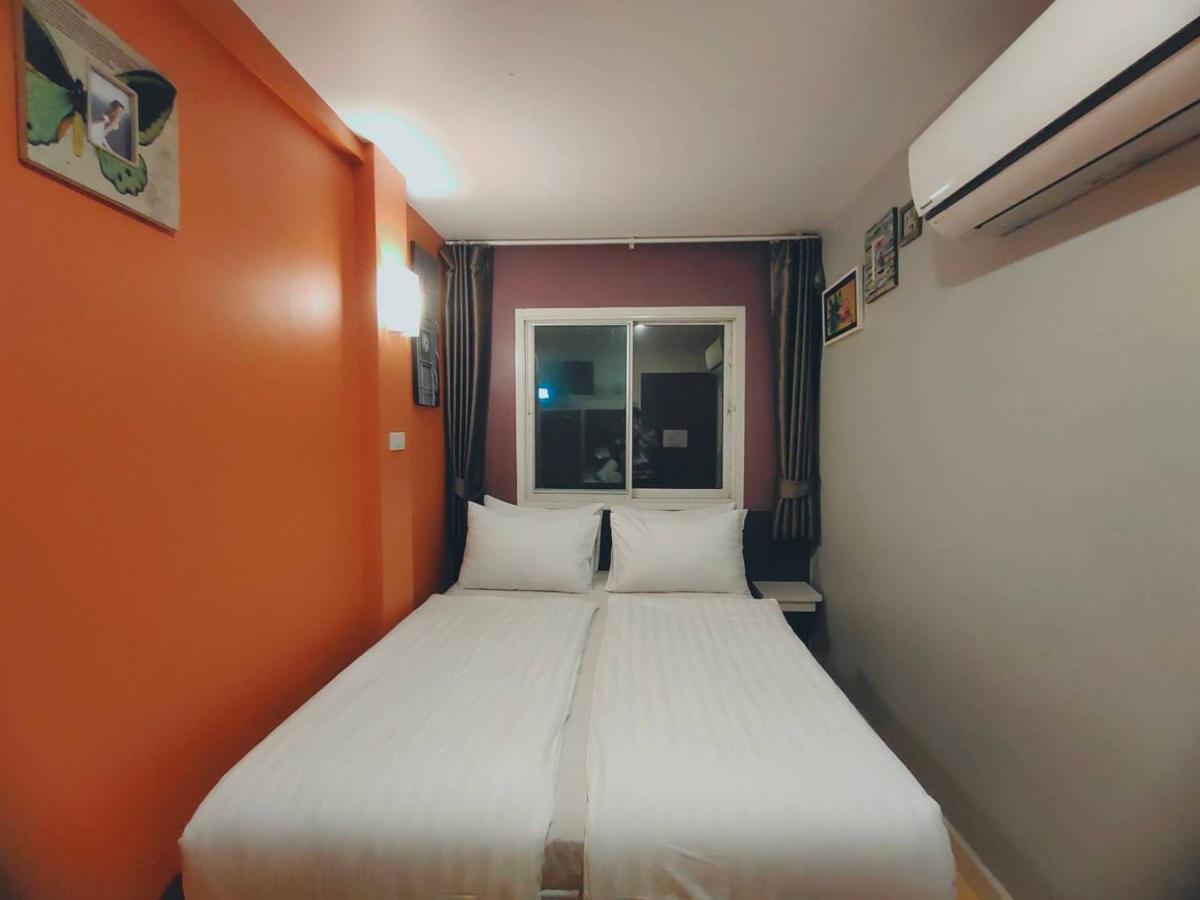 Bbhouse Phra Athit Otel Bangkok Dış mekan fotoğraf